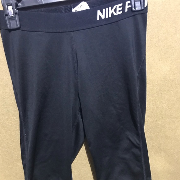 Nike Pro leggings - Picture 1 of 5